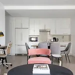 3Br Furnished Loft In Midtown West