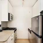 Lovely And Comfy In Nyc Apartment New York