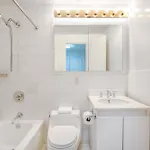 Lovely And Comfy In Nyc Apartment *