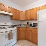 5 Bedroom 2 Bath I Full Floor I Midtown