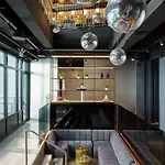 The Fidi 4*