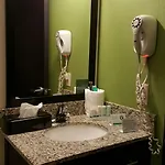 Cresthaven Jamaica-jfk Hotel