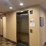 Hotel Sky Flushing/laguardia Airport 4*