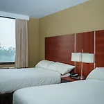 Sky Flushing/laguardia Airport Hotel