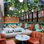 Delta By Marriott Times Square Hotel