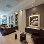 Pestana Park Avenue 4*
