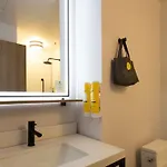 Tru By Hilton Brooklyn Hotel