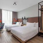 Tru By Hilton Brooklyn Hotel 3*