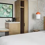 Hotel Springhill By Marriott Manhattan Chelsea