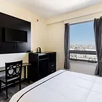 Hotel Astoria Laguardia 3*
