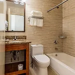 Hotel Astoria Laguardia New York