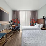 Tru By Hilton Brooklyn Hotel New York