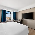 Ly Hotel