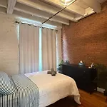 Room In Williamburg In A 2Bedrooms Apt