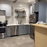 Room In Williamburg In A 2Bedrooms Apt