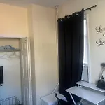 Homestay Making New York