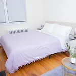 New York12-East1 Village Apartment Close To Union Square Steps From Nyc Best Restaurants & Shops