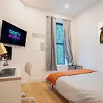 Comfortable & Chic 3br In The Heart Of Brooklyn * New York