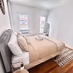 Upper East Side 2Bed Dream