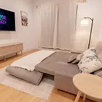 Japandi Cozy In Brooklyn & Balcony