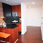 New York47-Escape1 West Village - Steps From Subway Cafes