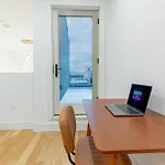Charming Penthouse Brooklyn Getaway W Patio Terrace
