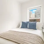 Spacious 3Br Apartment In Kips Bay - Central Manhattan Location!