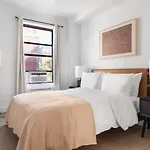 Three Bedroom Apartment In Upper West Side