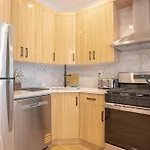Sunny 3bd Brooklyn Getaway * New York