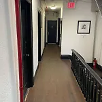 Union Square Studio With Kitchen -Shared Bathroom