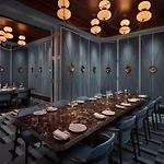 Waldorf Astoria Hotel 5*