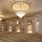 Waldorf Astoria Hotel 5*