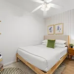 Convenient 2Br - Walking Distance To Times Square