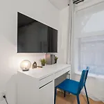 Spacious 4br In Lower Manhattan Apartment New York