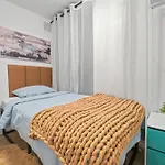 Spacious 4br In Lower Manhattan Apartment *