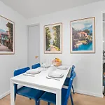 Spacious 4br In Lower Manhattan New York