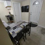 Guest House In A Quiet Peaceful Area.