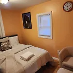 Homestay Unique For Professionals *