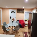 Unique For Professionals Homestay *