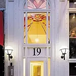 Apartment 19-4i Stylish 1br In The Heart Of The East Village *