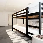 Newly Renovated 2br W Backyard * New York