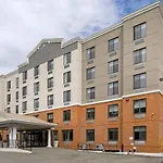 Country & By Radisson, Staten Island 3* New York