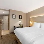 Country & By Radisson, Staten Island New York