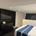Hotel Nova Brooklyn New York