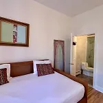 Luxurious Bedroom * New York