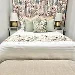 Dream Close To The Center Of Nyc Holiday home New York