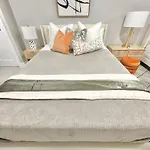 Dream Close To The Center Of Nyc Holiday home New York