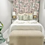 Dream Close To The Center Of Nyc Holiday home *