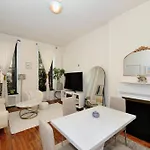 Apartment Prime Murray Hill 1br - Near Grand