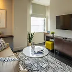 Charming 2br Near Times Square